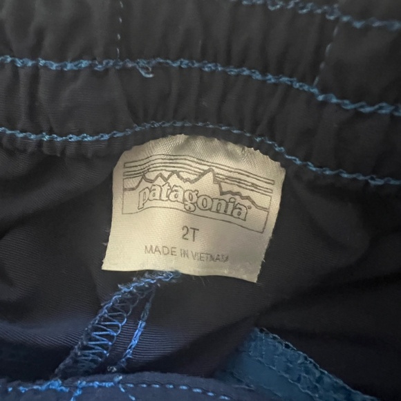 3 PAIRS! Of One Sea and Patagonia 2T shorts, excellent condition - Picture 11 of 11